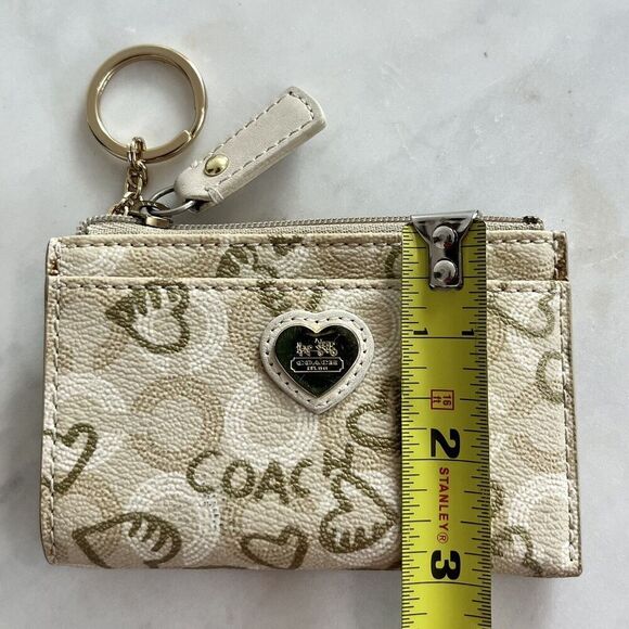 Coach Waverly Hearts Mini Card Wallet in Light Cream Khaki & Gold - Picture 8 of 9